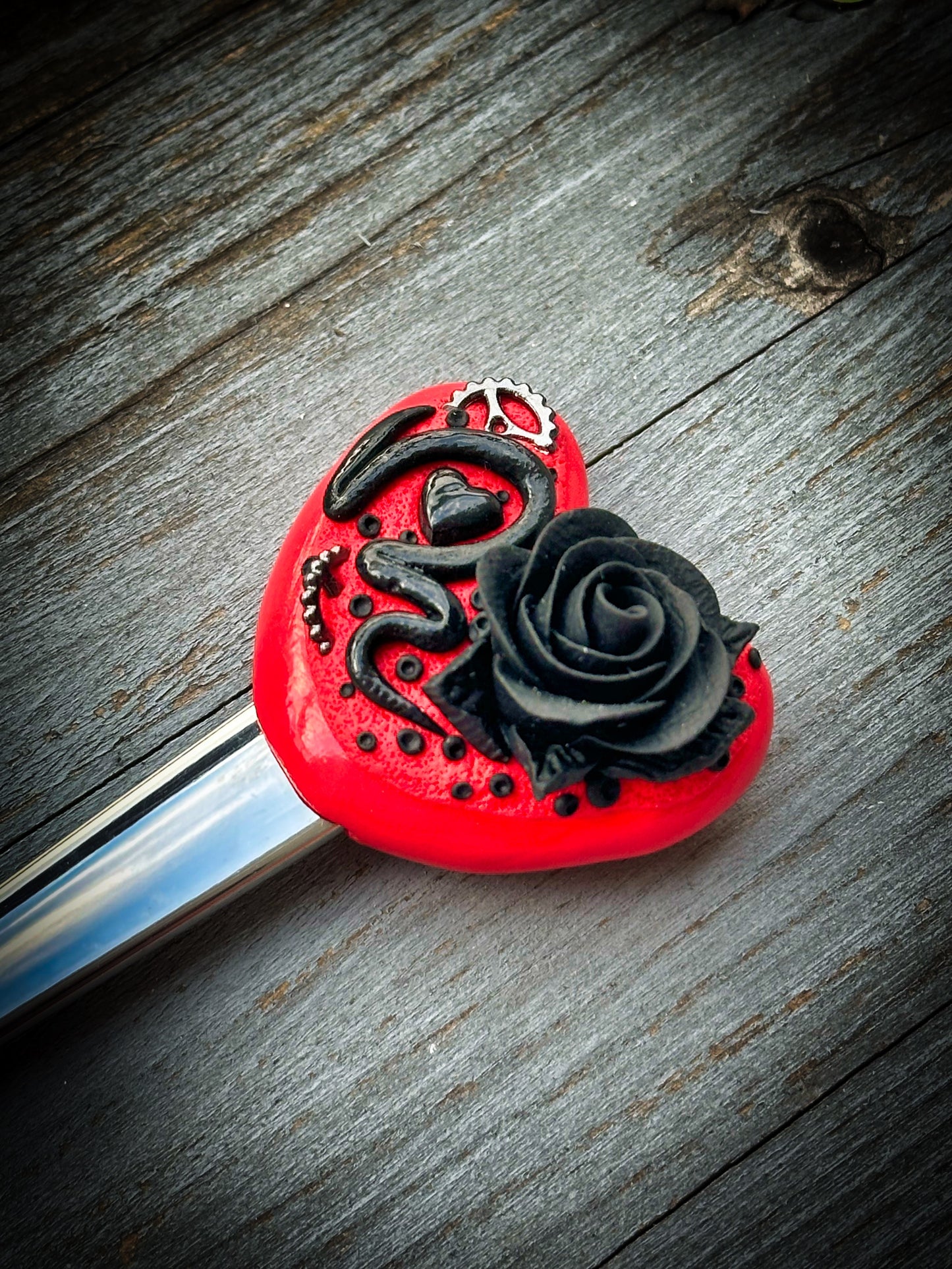Black Heart and Red Rose 🌹🖤
