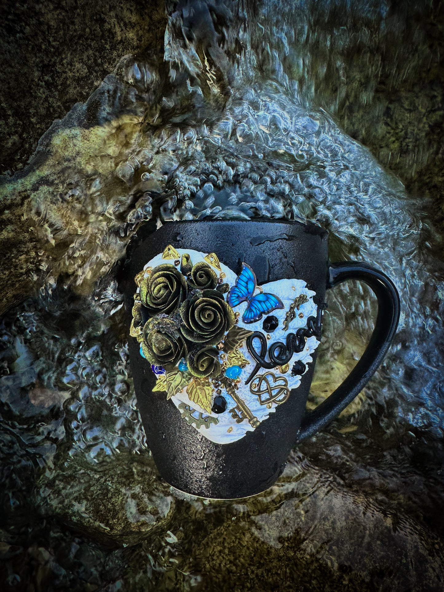 ππ βLOVEβ cup
