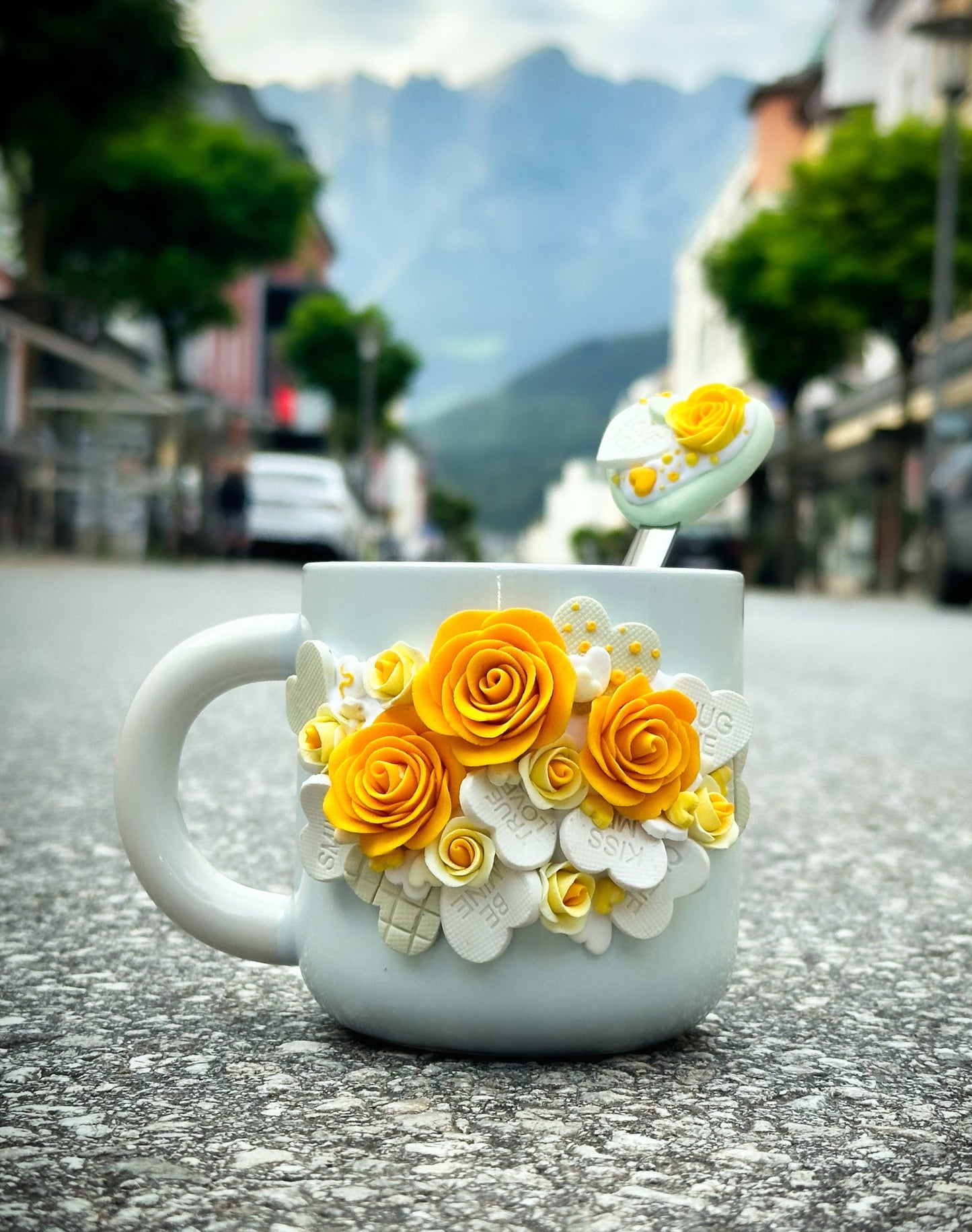 "SUNNY TOUCH" Coffee, Hot chocolate, Tea, Smoothie, Milk